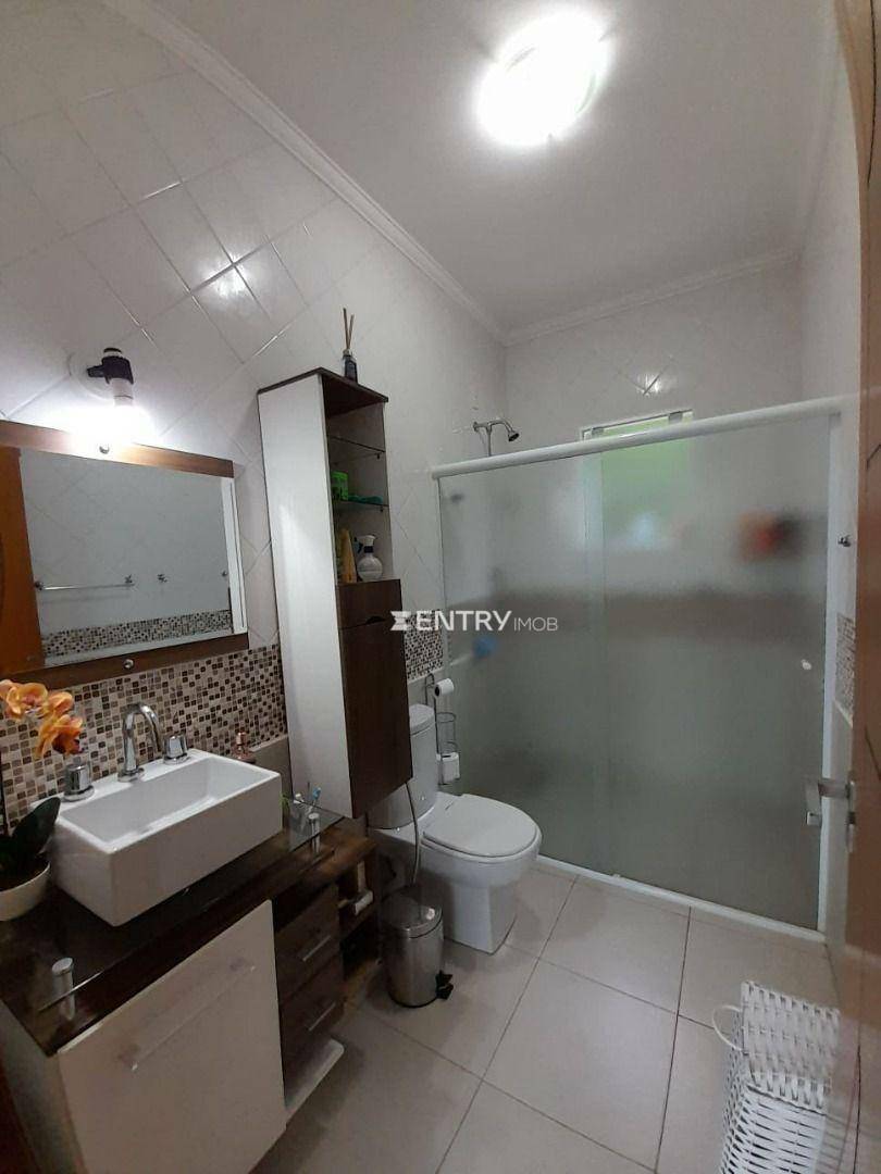 Casa de Condomínio à venda com 4 quartos, 327m² - Foto 24