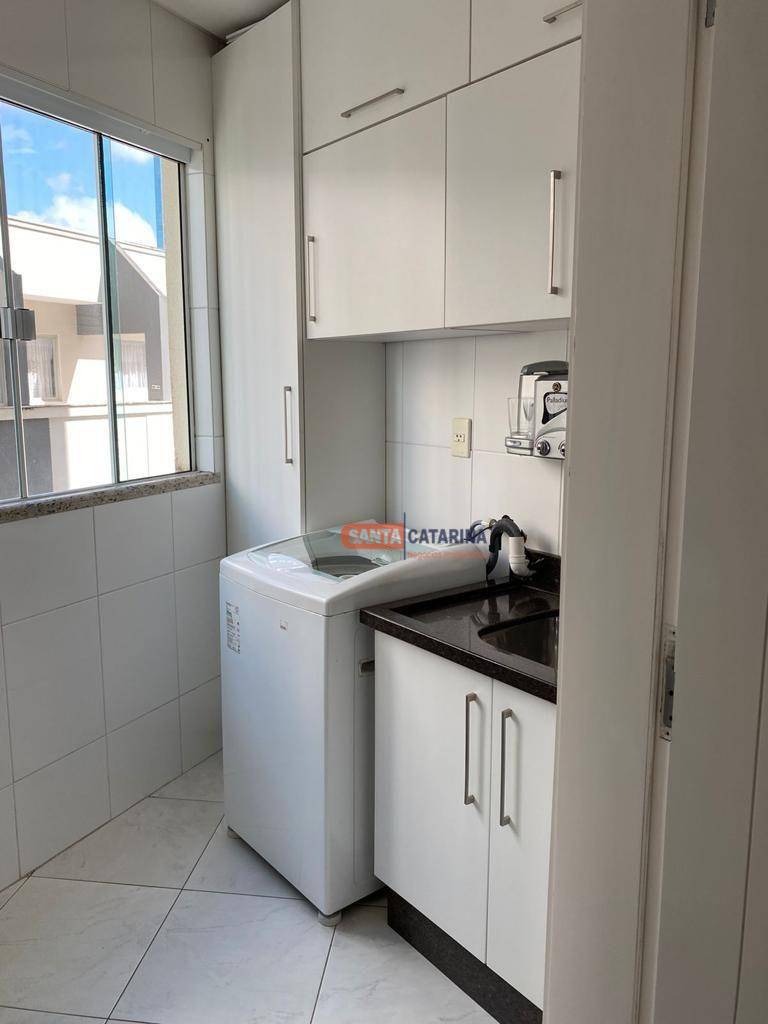 Apartamento à venda com 3 quartos, 161m² - Foto 11