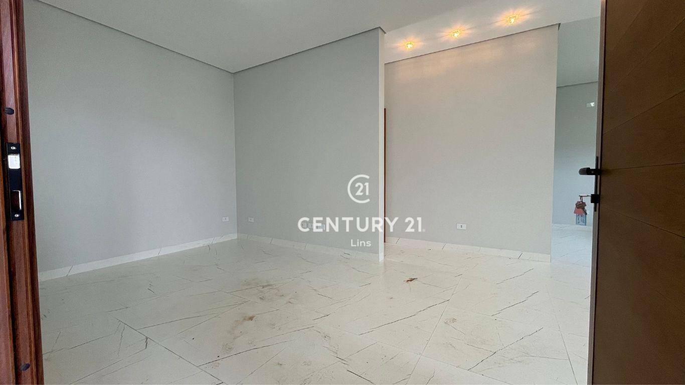 Casa à venda com 3 quartos, 300M2 - Foto 3