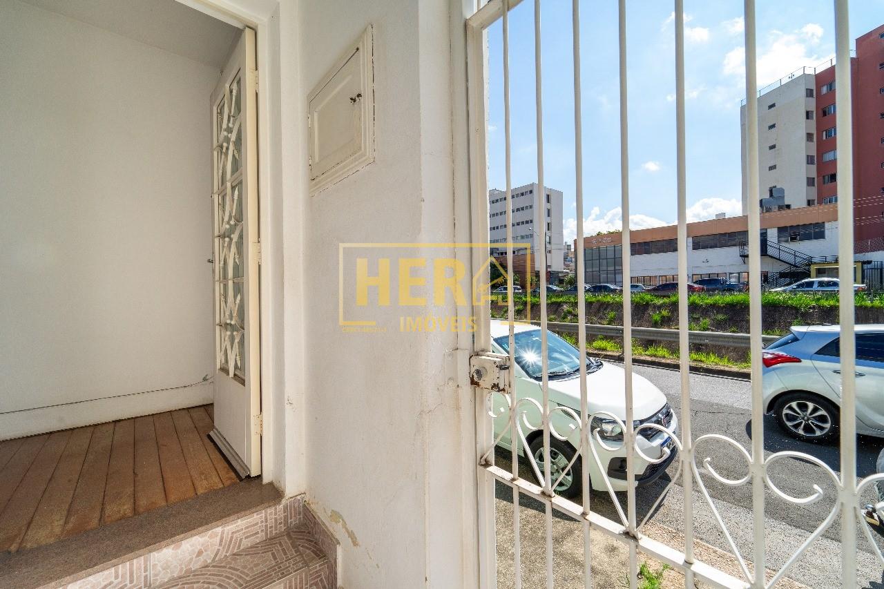 Casa à venda com 2 quartos, 109m² - Foto 3