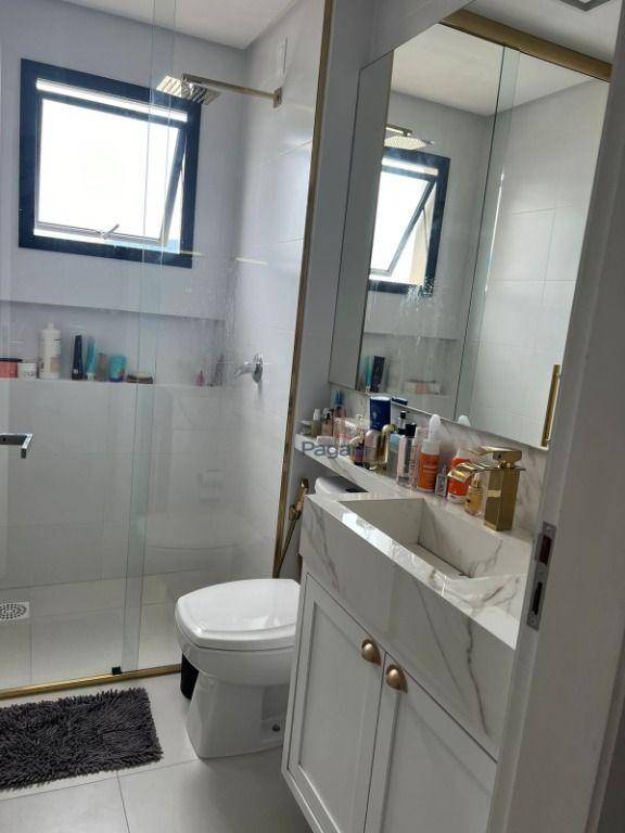 Apartamento à venda com 2 quartos, 70m² - Foto 12