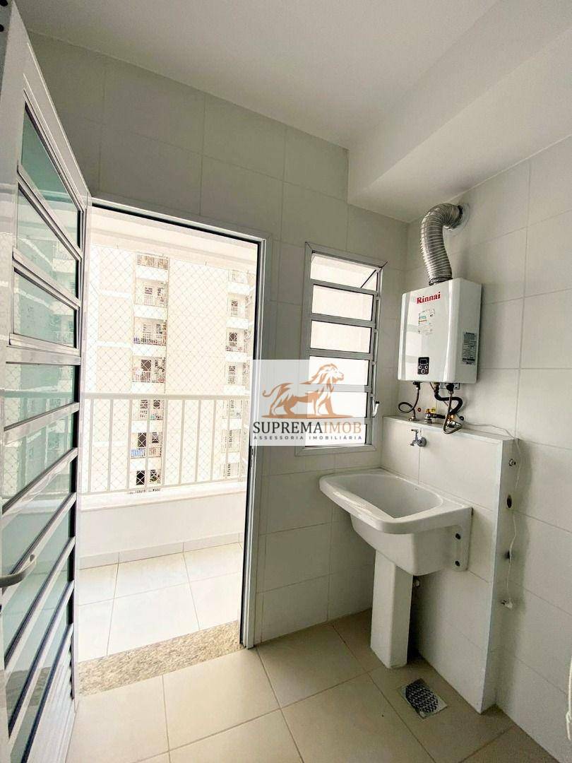 Apartamento à venda com 2 quartos, 72m² - Foto 10