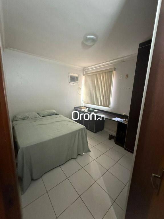 Apartamento à venda com 2 quartos, 64m² - Foto 3