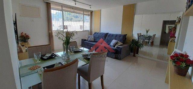 Apartamento à venda com 3 quartos, 110m² - Foto 1