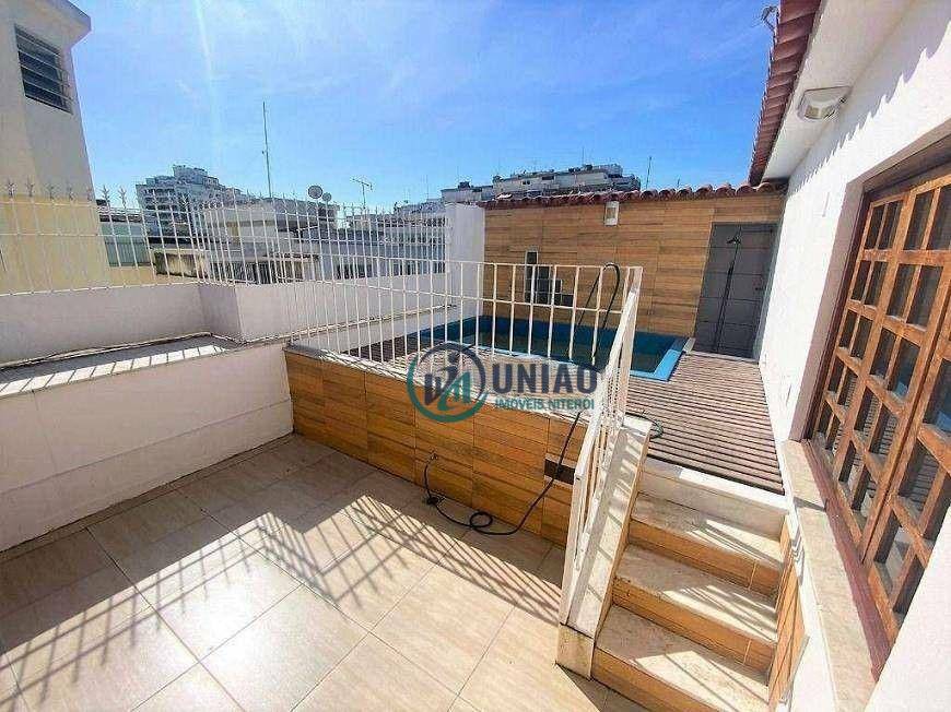 Cobertura à venda com 2 quartos, 170m² - Foto 1