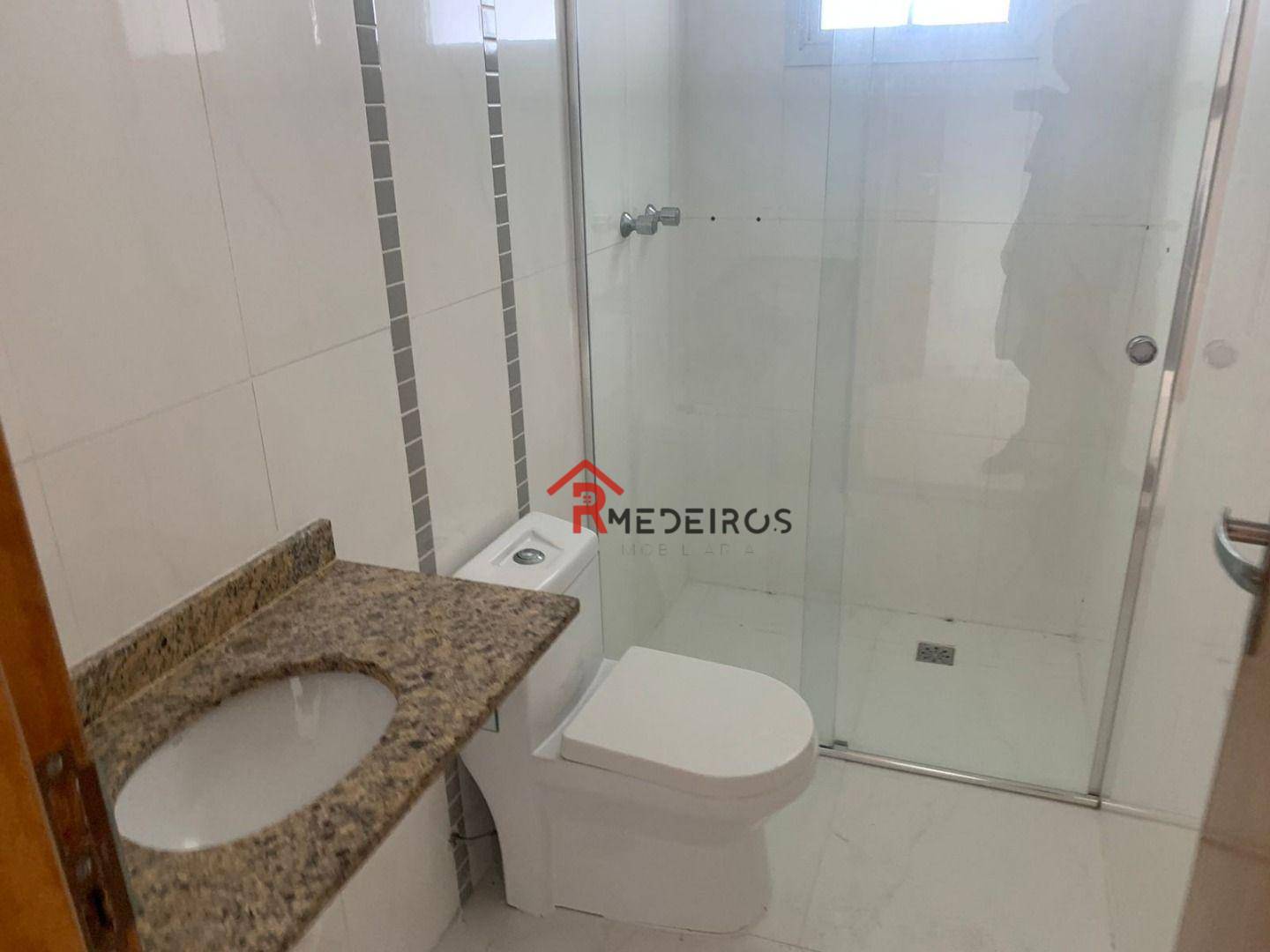 Apartamento à venda com 3 quartos, 206m² - Foto 18