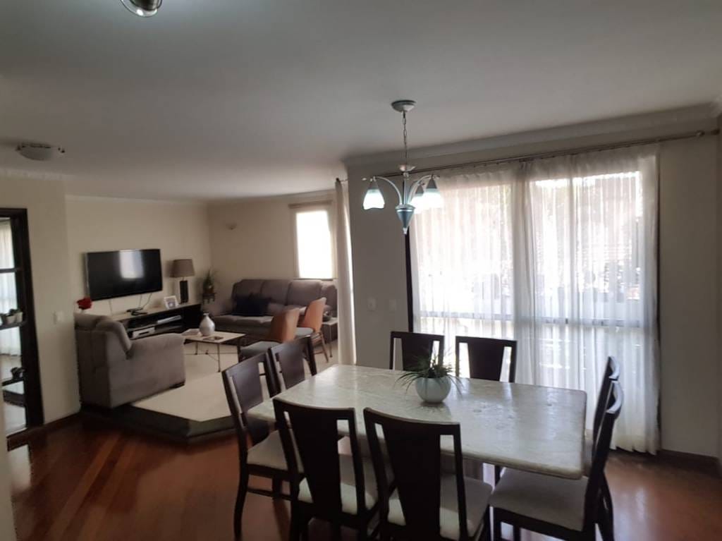 Apartamento à venda com 3 quartos, 145m² - Foto 2