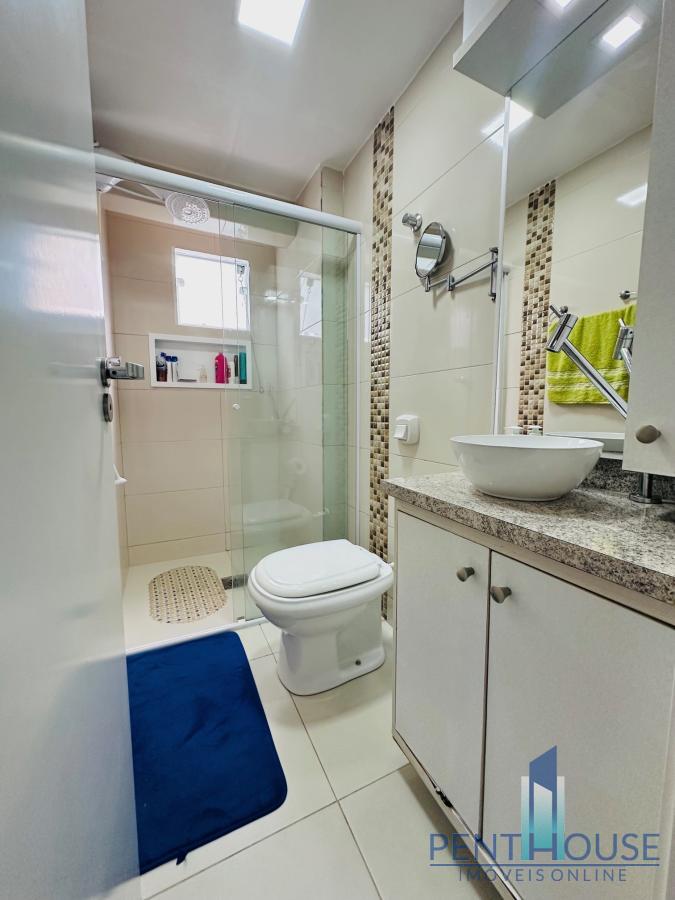 Apartamento à venda com 2 quartos, 80m² - Foto 19