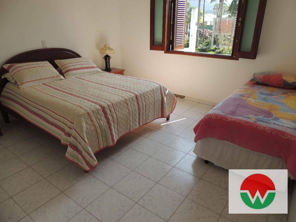 Casa de Condomínio à venda com 5 quartos, 550m² - Foto 14