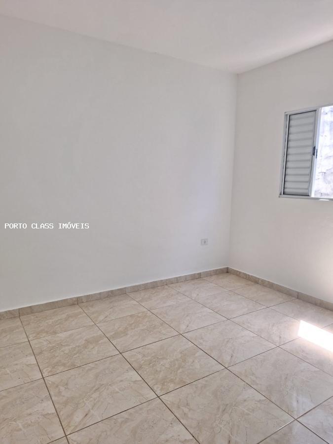 Casa à venda com 2 quartos, 180m² - Foto 12