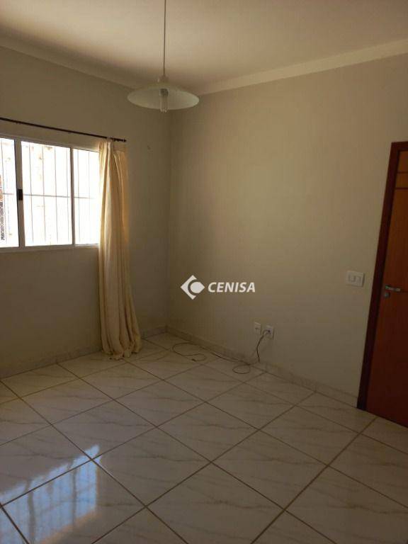 Casa à venda com 2 quartos, 70m² - Foto 18