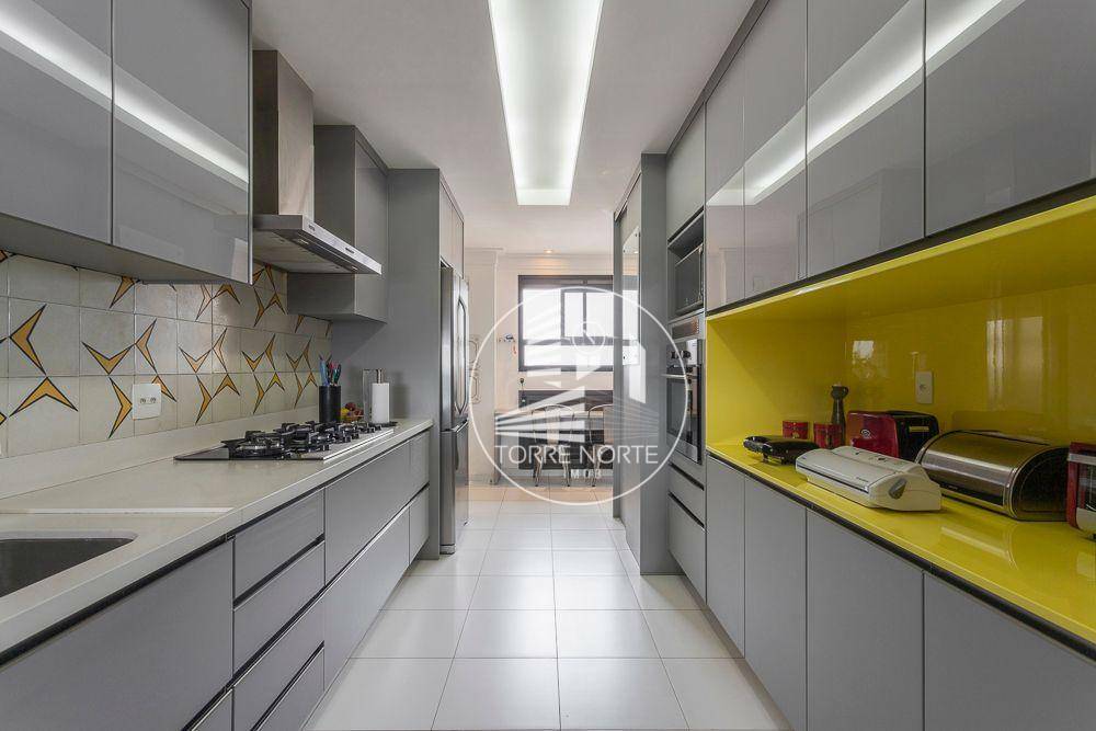 Apartamento à venda com 2 quartos, 217m² - Foto 18