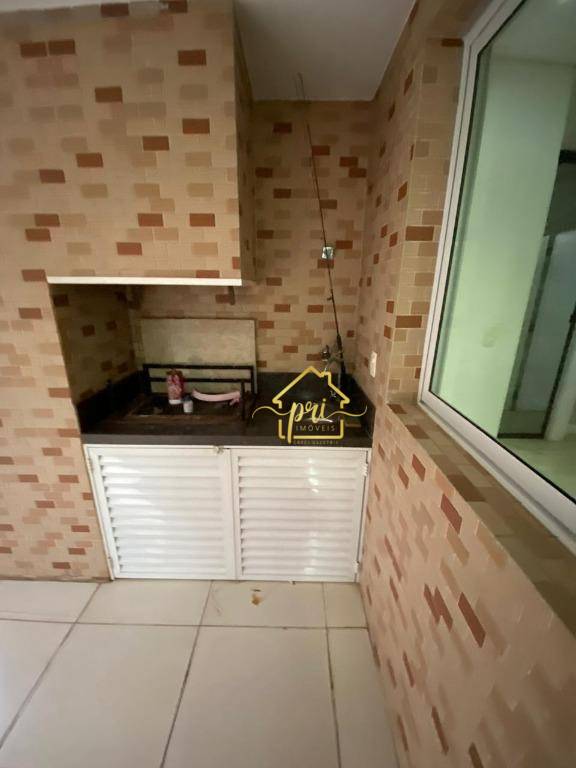 Apartamento para alugar com 3 quartos, 235m² - Foto 10