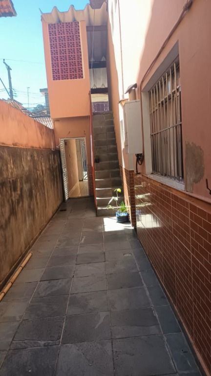 Sobrado à venda com 2 quartos, 190m² - Foto 10