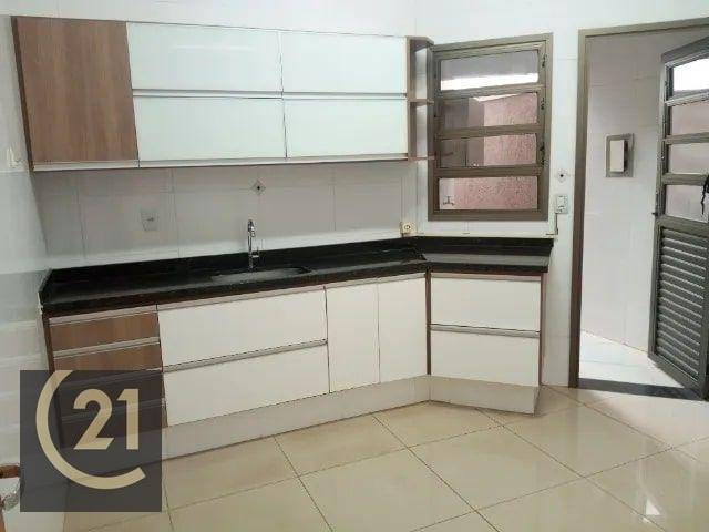 Apartamento à venda com 2 quartos, 96m² - Foto 1