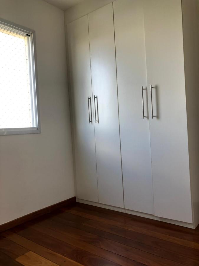 Apartamento para alugar com 3 quartos, 97m² - Foto 16