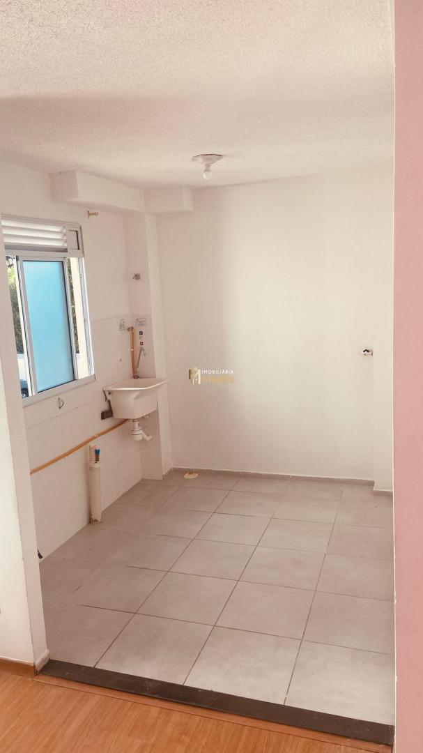 Apartamento à venda com 2 quartos, 40m² - Foto 4