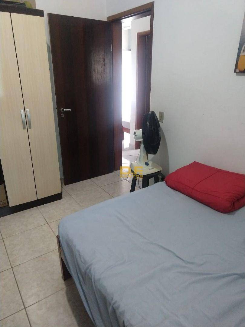 Casa à venda com 2 quartos, 1m² - Foto 15