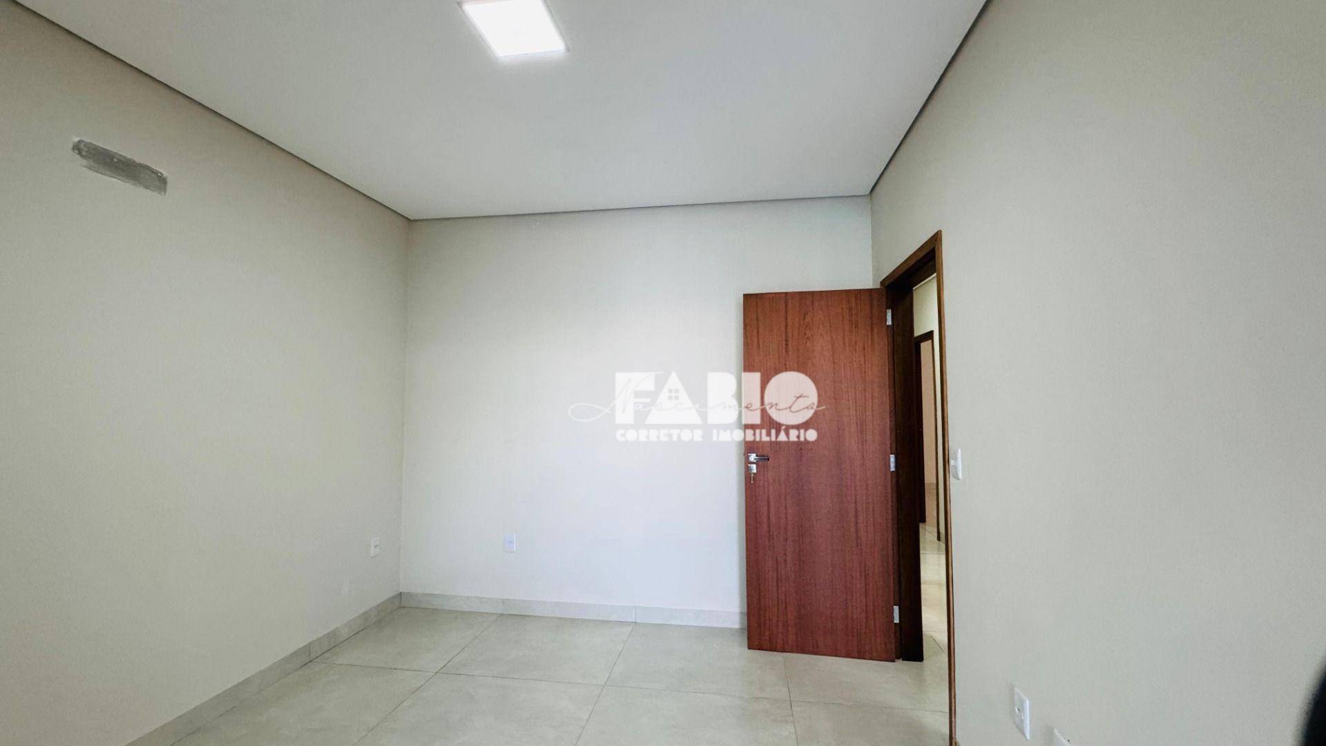 Casa à venda com 3 quartos, 190m² - Foto 7