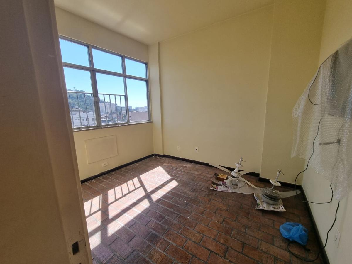 Apartamento à venda com 3 quartos, 60m² - Foto 5