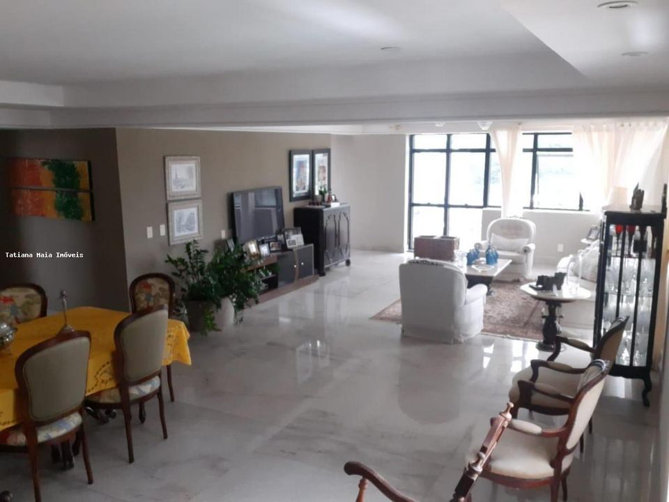 Apartamento à venda com 4 quartos, 270m² - Foto 2