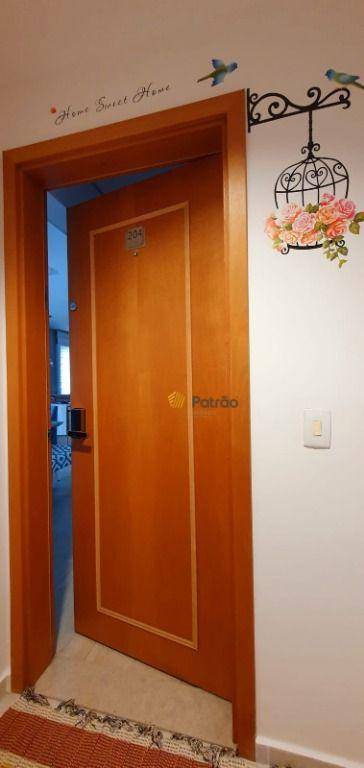 Apartamento à venda com 2 quartos, 107m² - Foto 8