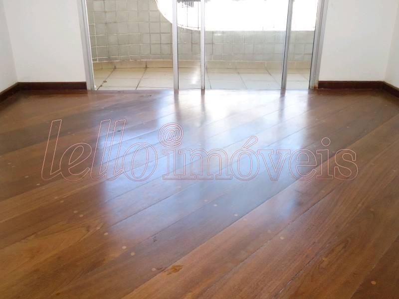 Apartamento para alugar com 2 quartos, 70m² - Foto 7