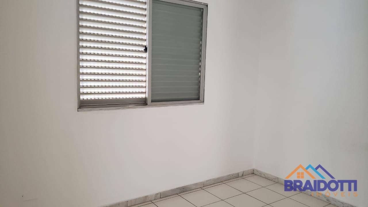 Apartamento à venda com 2 quartos, 42m² - Foto 8