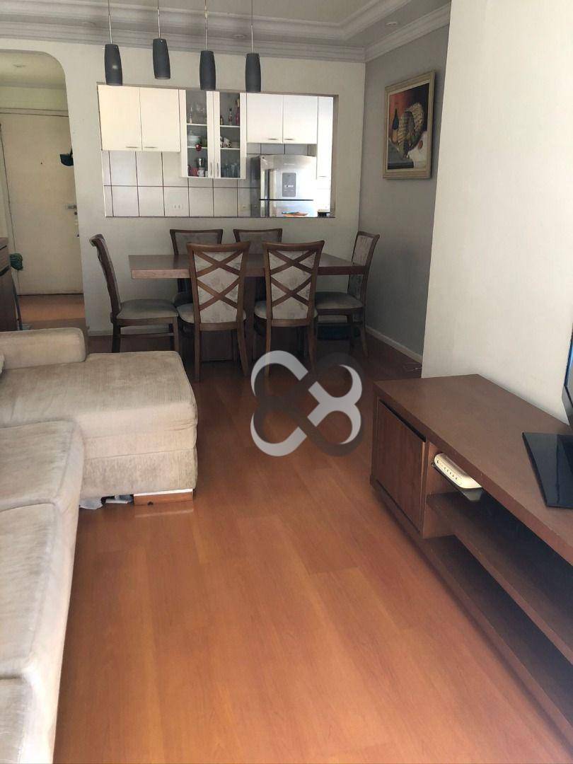 Apartamento para alugar com 3 quartos, 109m² - Foto 5