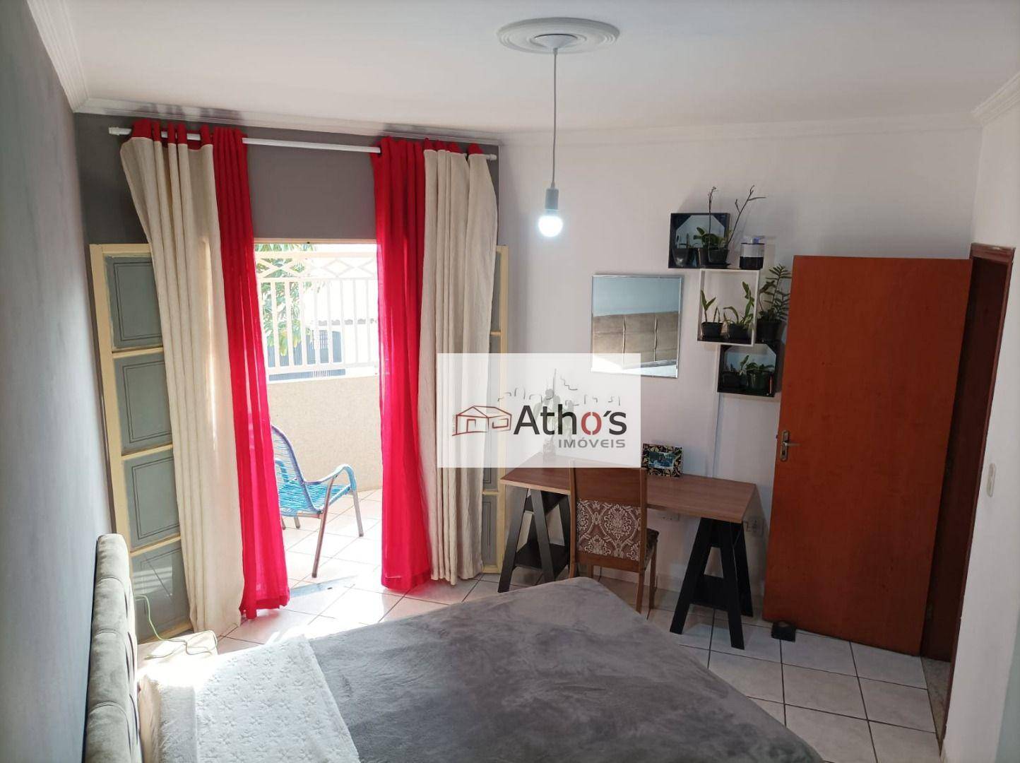 Casa à venda com 3 quartos, 170m² - Foto 16