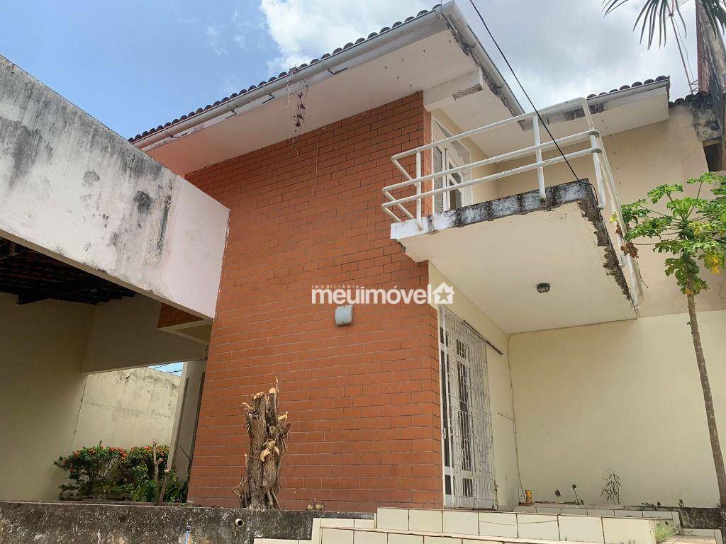 Casa para alugar com 3 quartos, 600m² - Foto 2