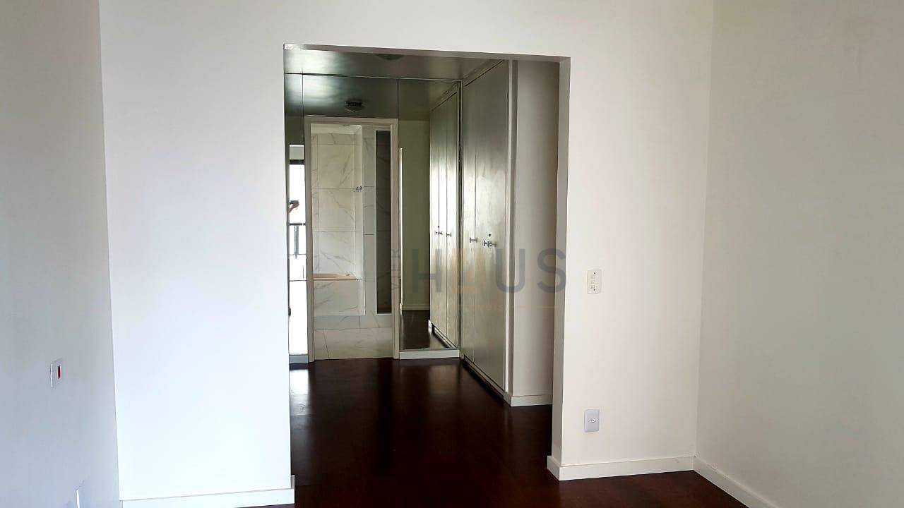 Apartamento à venda com 1 quarto, 57m² - Foto 25