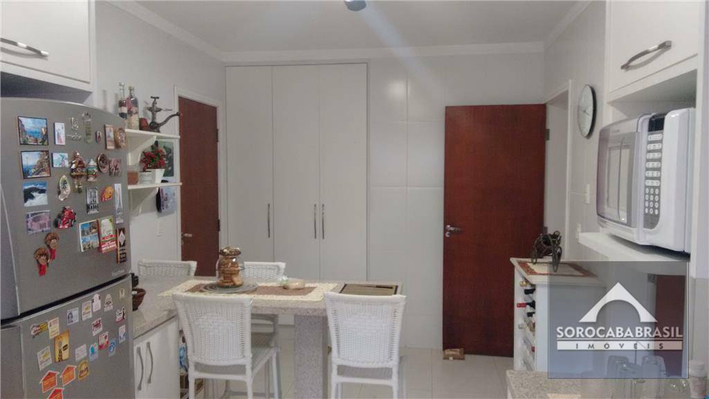 Sobrado à venda com 3 quartos, 320m² - Foto 21