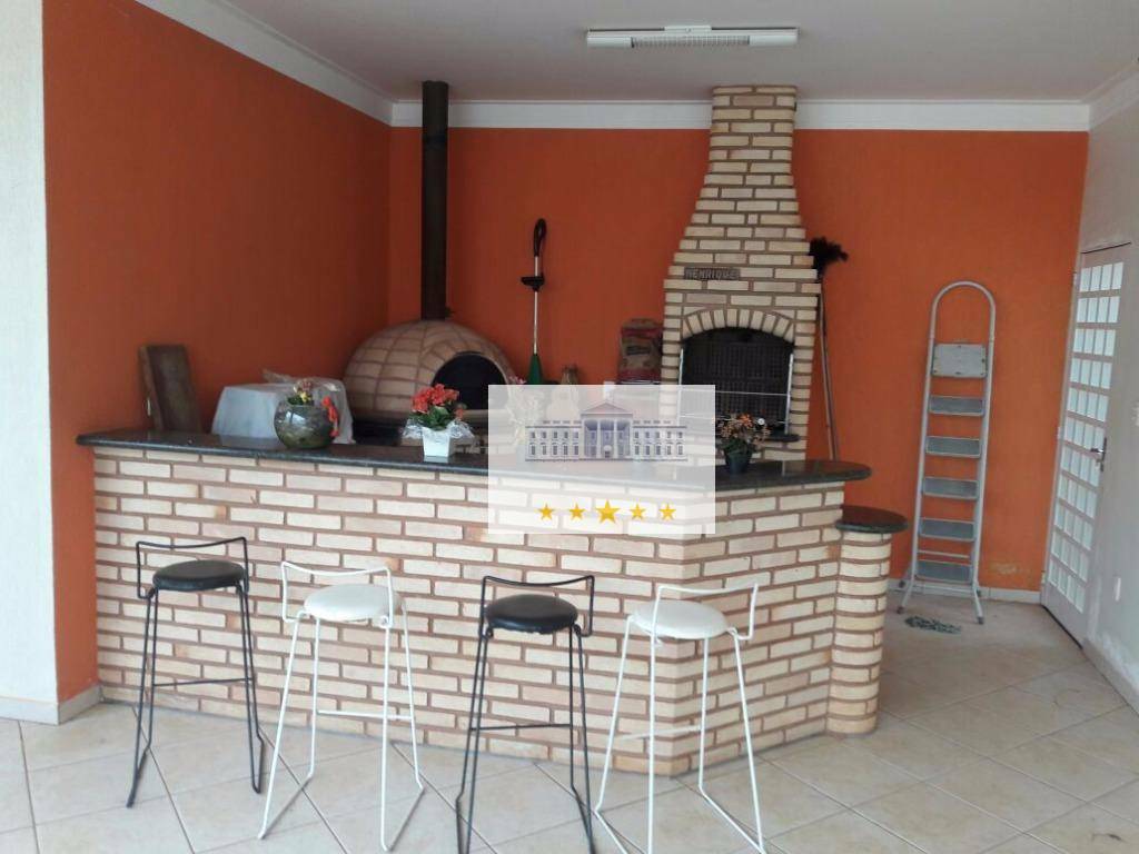 Casa à venda com 3 quartos, 366m² - Foto 3