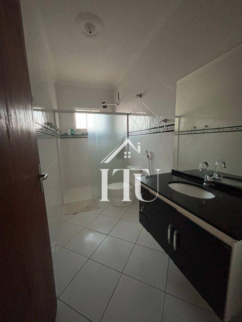 Casa para alugar com 2 quartos, 100m² - Foto 10
