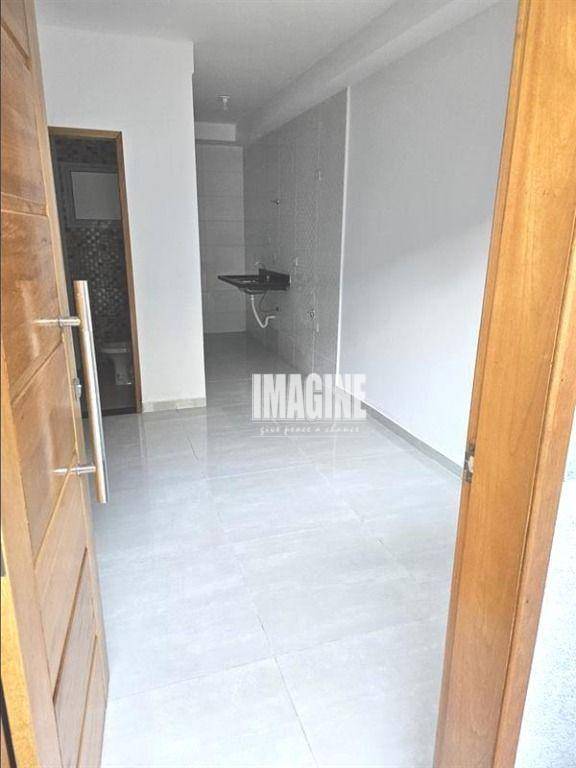 Apartamento à venda com 2 quartos, 32m² - Foto 11