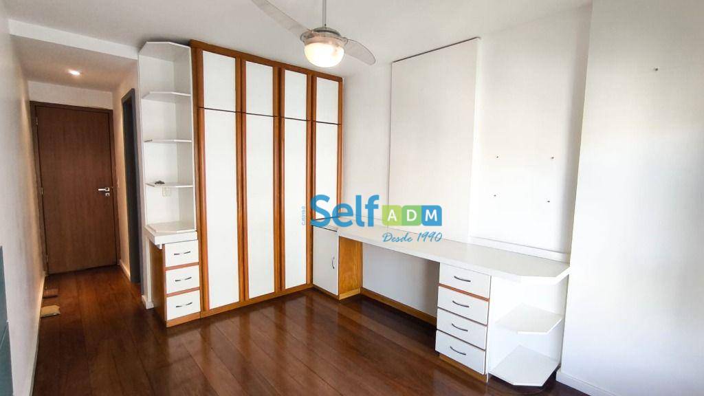 Apartamento para alugar com 3 quartos, 140m² - Foto 6