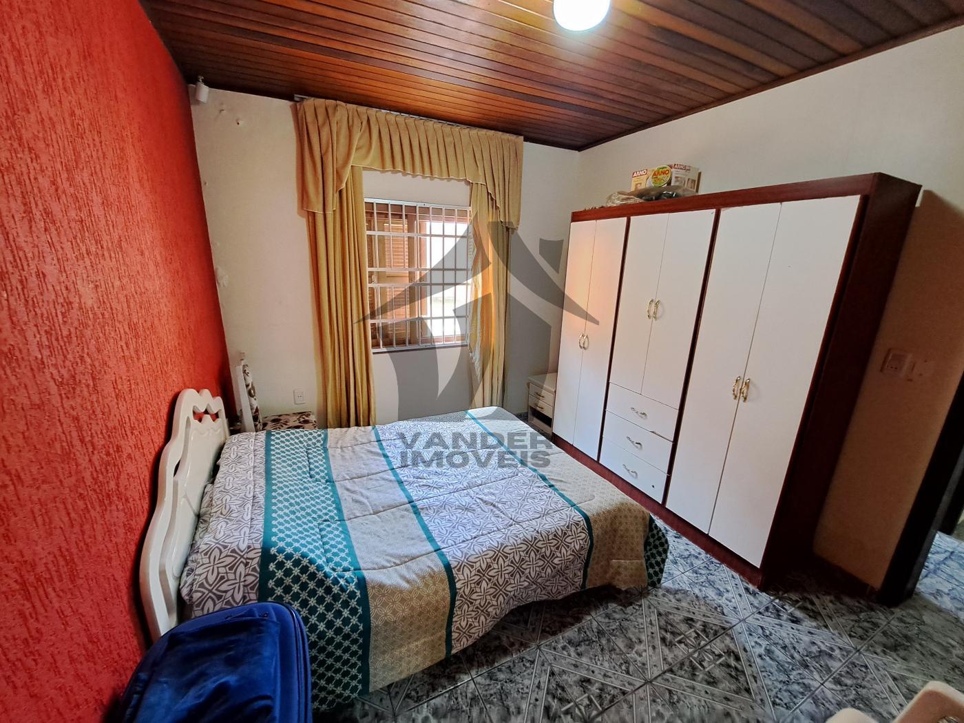 Casa à venda com 3 quartos, 300m² - Foto 10