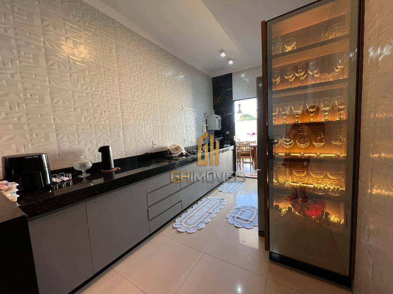 Casa à venda com 3 quartos, 110m² - Foto 9