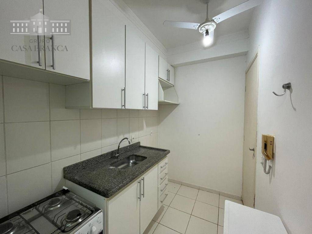 Apartamento à venda com 2 quartos, 52m² - Foto 7