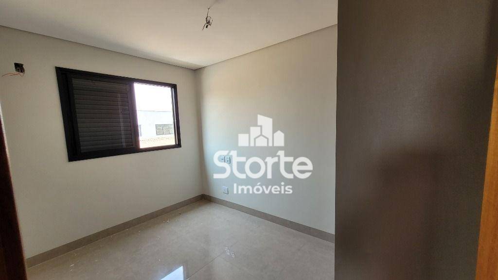 Apartamento à venda com 3 quartos, 83m² - Foto 15