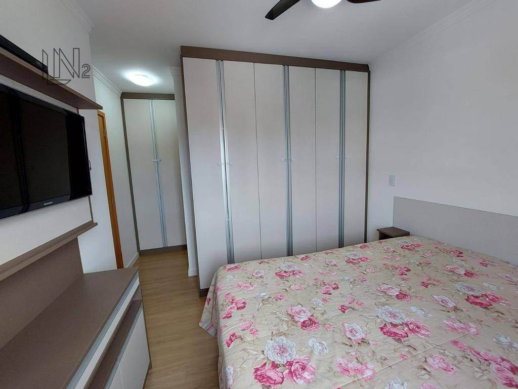 Apartamento à venda com 2 quartos, 76m² - Foto 14