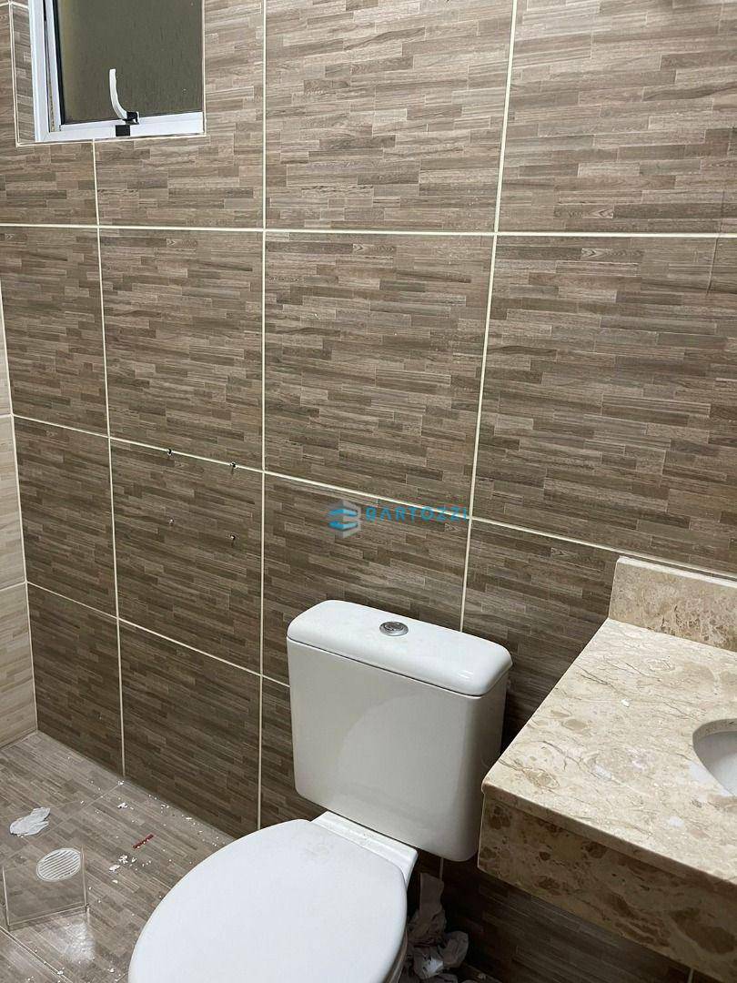 Sobrado à venda e aluguel com 3 quartos, 200m² - Foto 27