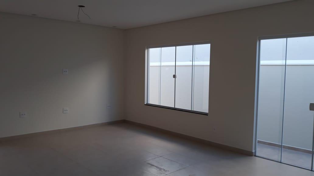 Casa à venda com 3 quartos, 200m² - Foto 15