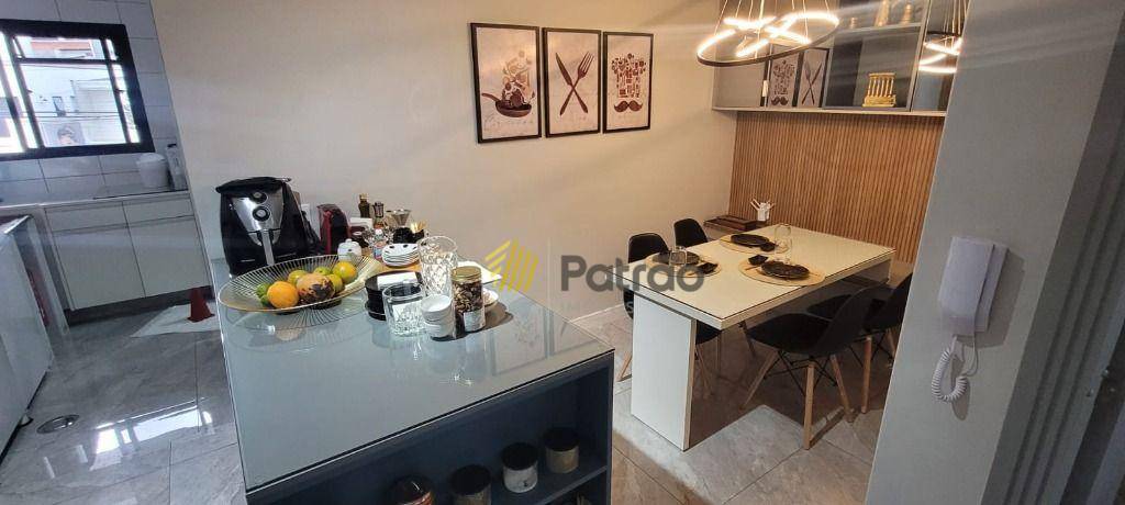 Apartamento à venda com 3 quartos, 136m² - Foto 29