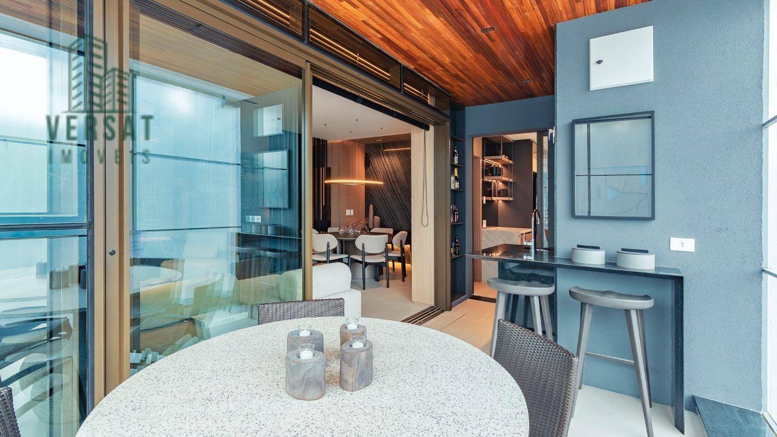 Cobertura à venda com 4 quartos, 264m² - Foto 1