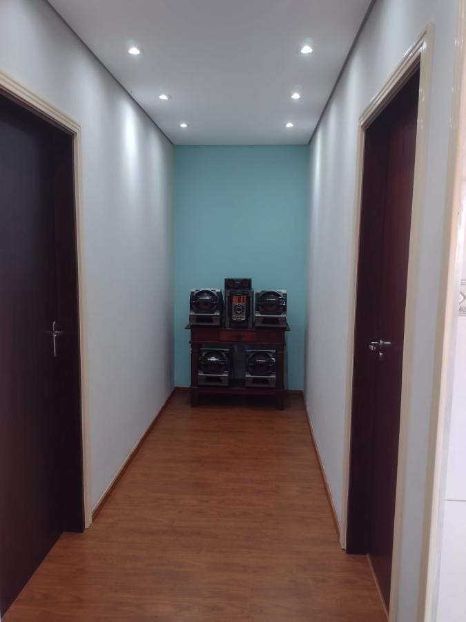 Casa à venda com 2 quartos, 250m² - Foto 11