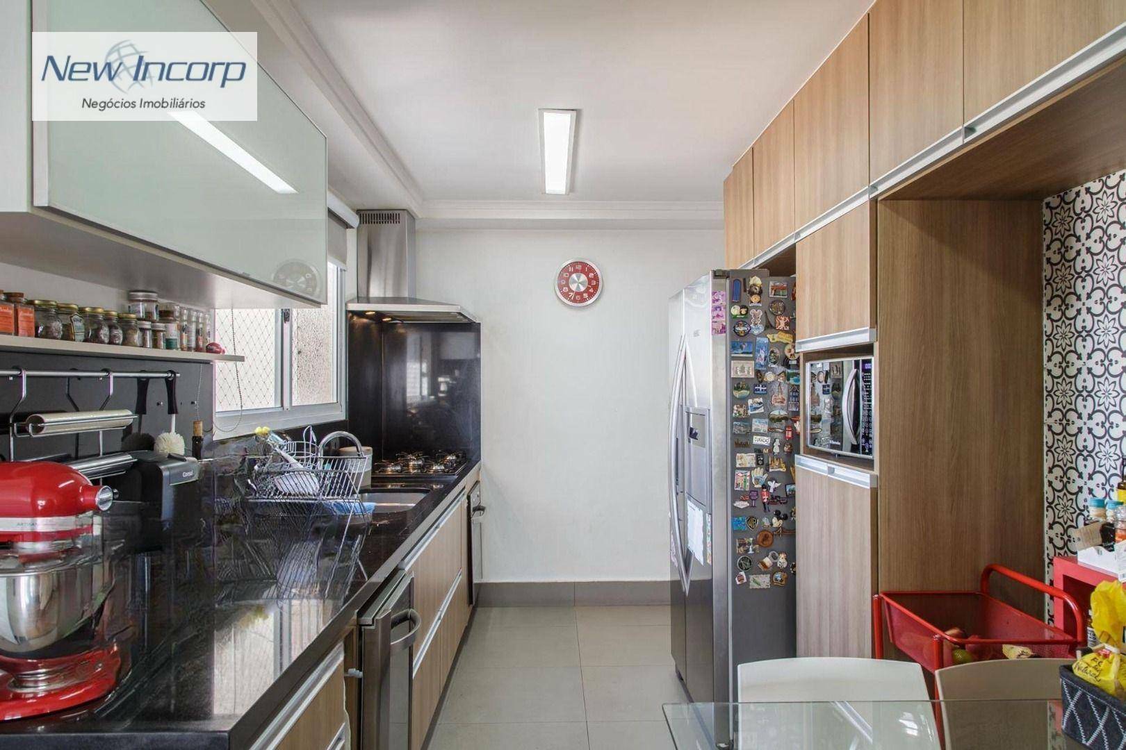 Apartamento à venda com 3 quartos, 130m² - Foto 17