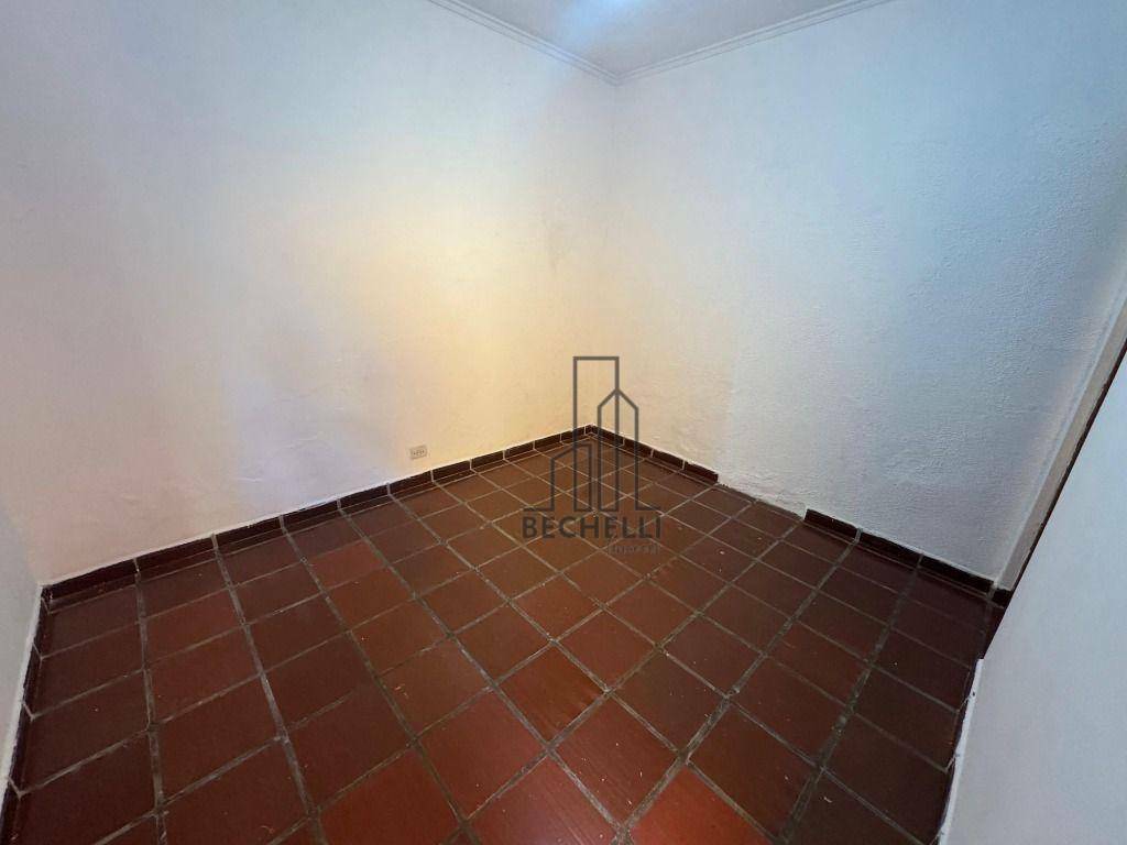 Casa para alugar com 2 quartos, 93m² - Foto 12