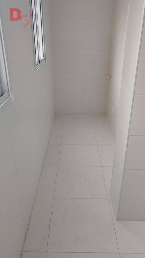 Apartamento à venda com 2 quartos, 103m² - Foto 2